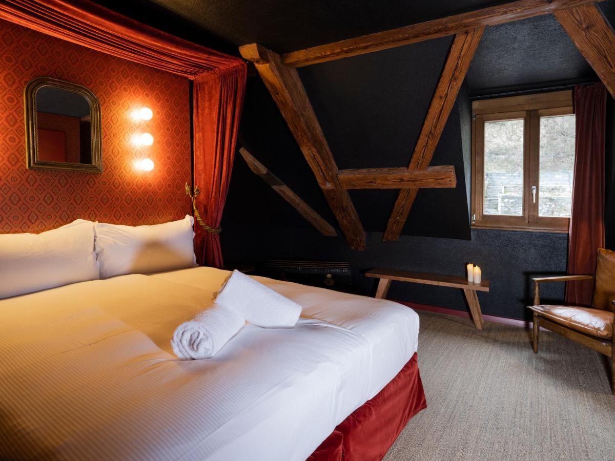 Peanut Medieval Lodge Saint-Ursanne Kültér fotó